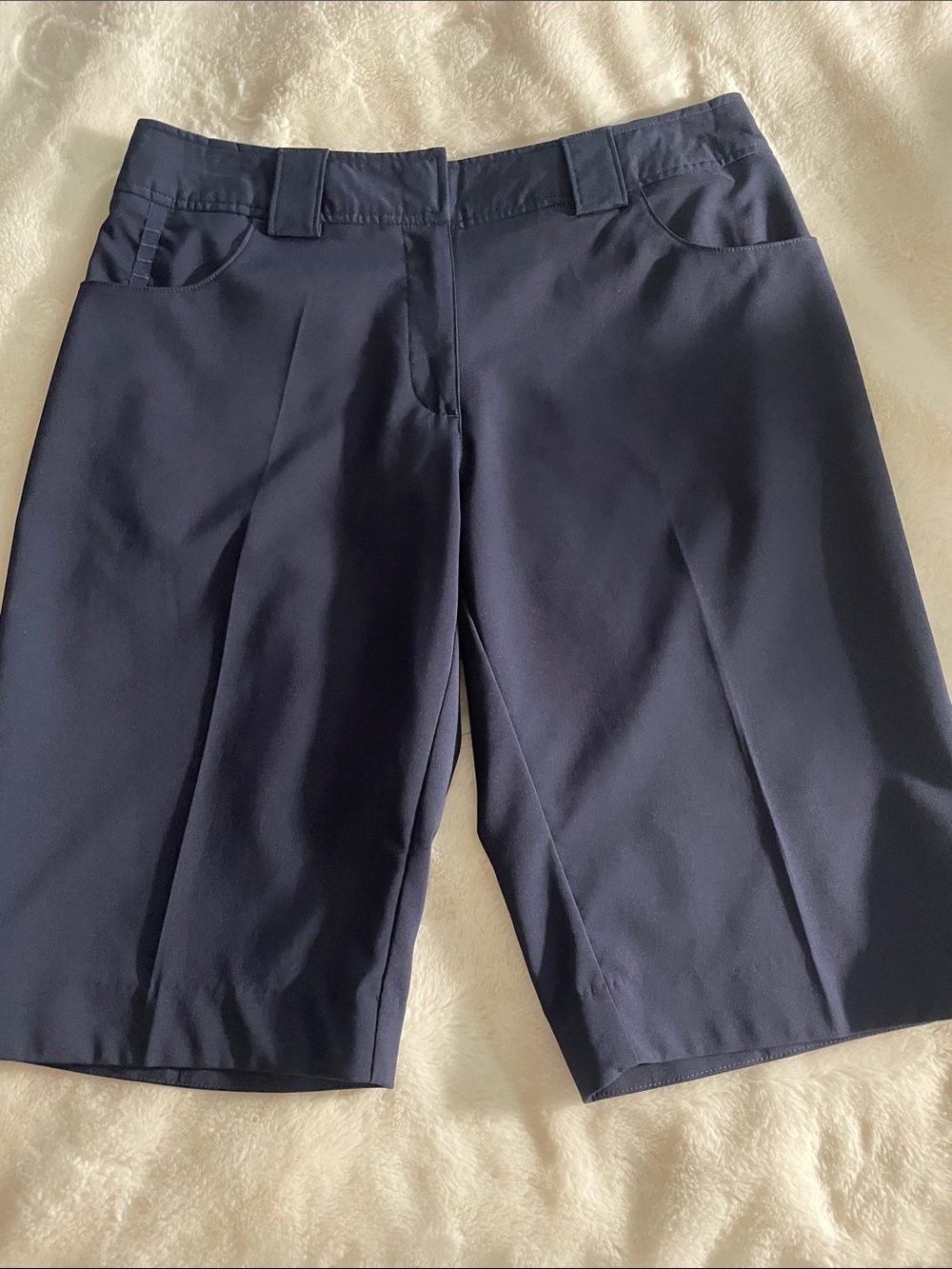 Women's Maggie Lane Size 4 Navy Bermuda Shorts/Golf Shorts